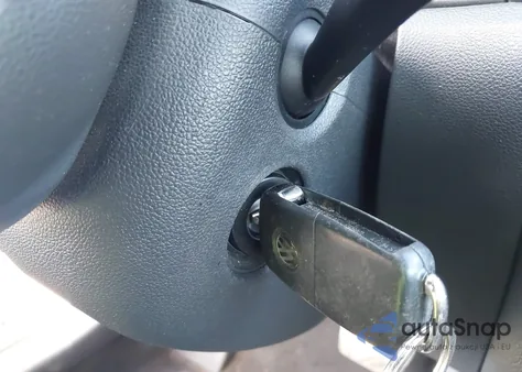 2015 Volkswagen Jetta 2.0L S z USA, uszkodzony, nr VIN 3VW2K7AJ8FM310399